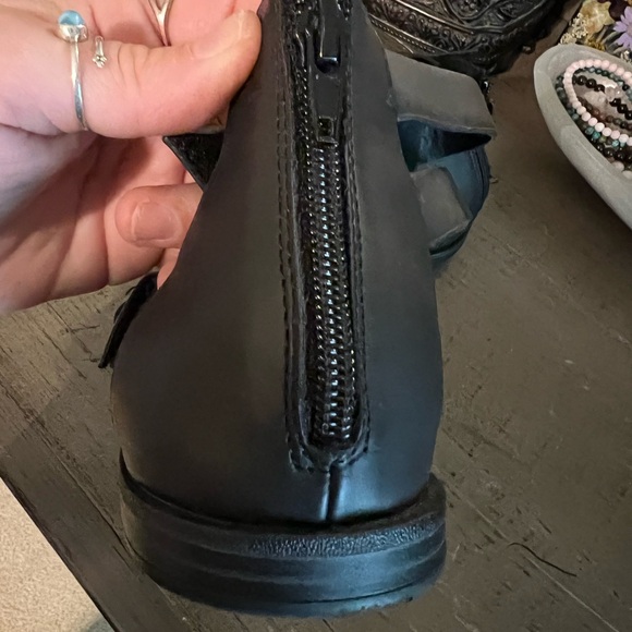 MIA Black Buckle Gladiator Sandals - Picture 5 of 7